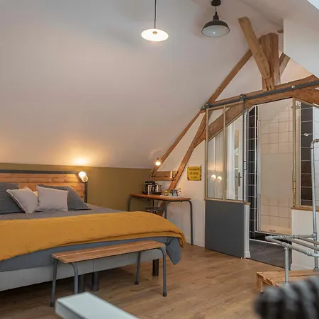 Les Olivanies Bed & Breakfast